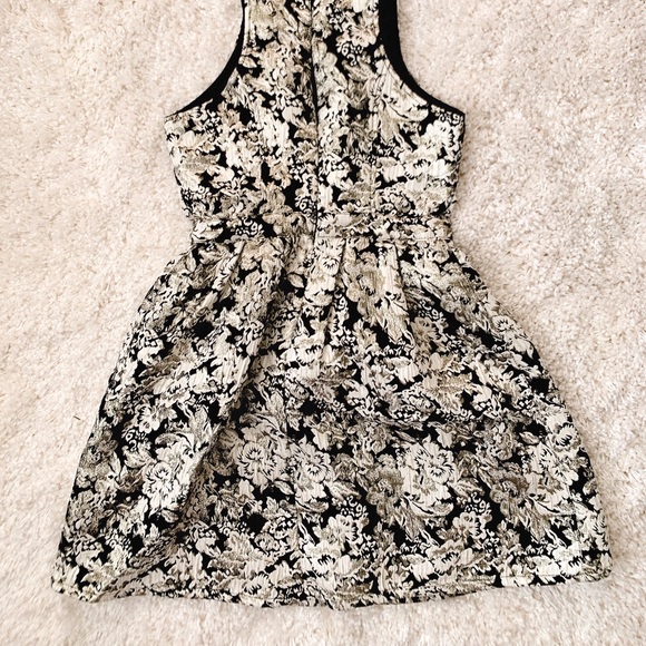 Abercrombie dress - Picture 4 of 4